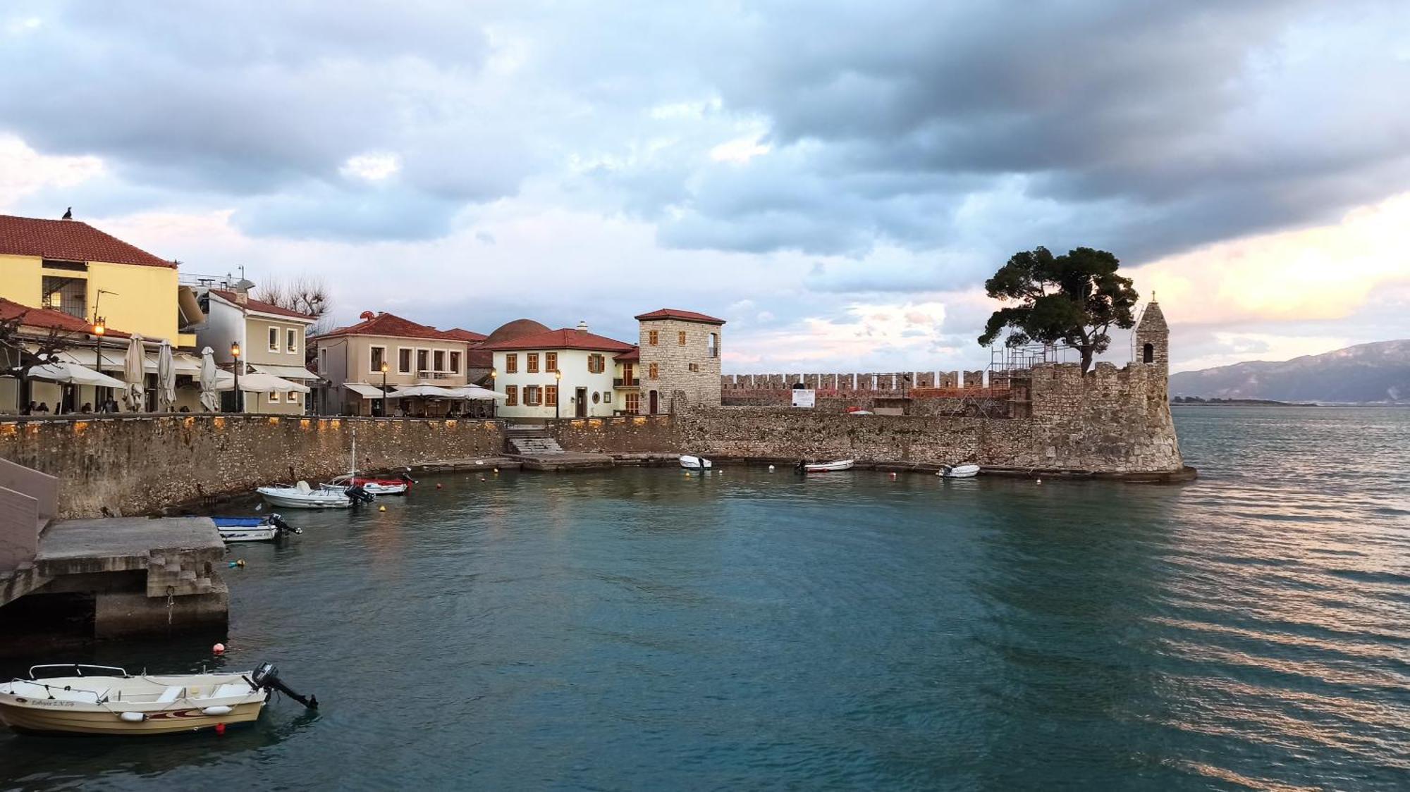 Nafpaktos Cottage By The Sea For Travelers And Dreamers! Εξωτερικό φωτογραφία