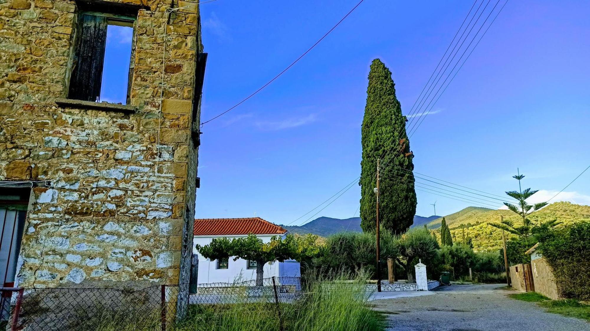 Nafpaktos Cottage By The Sea For Travelers And Dreamers! Εξωτερικό φωτογραφία